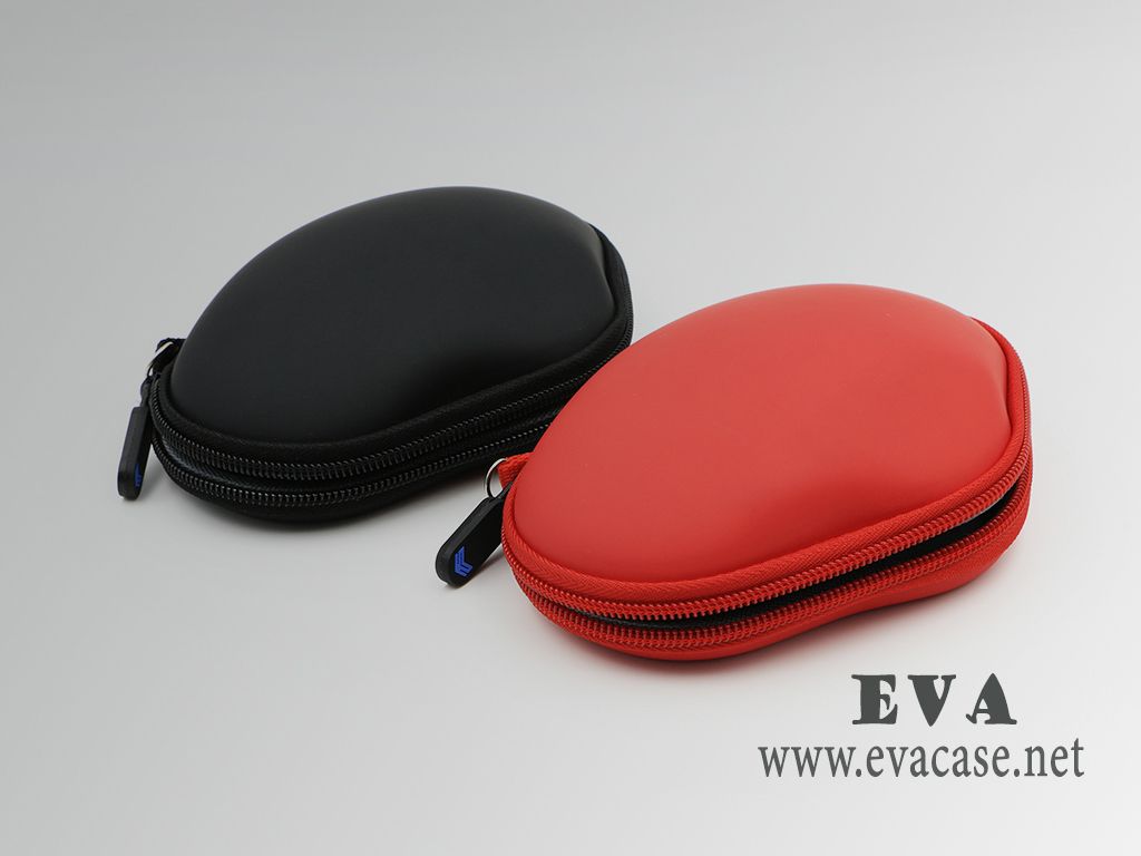 Computer mouse carrying case black and red