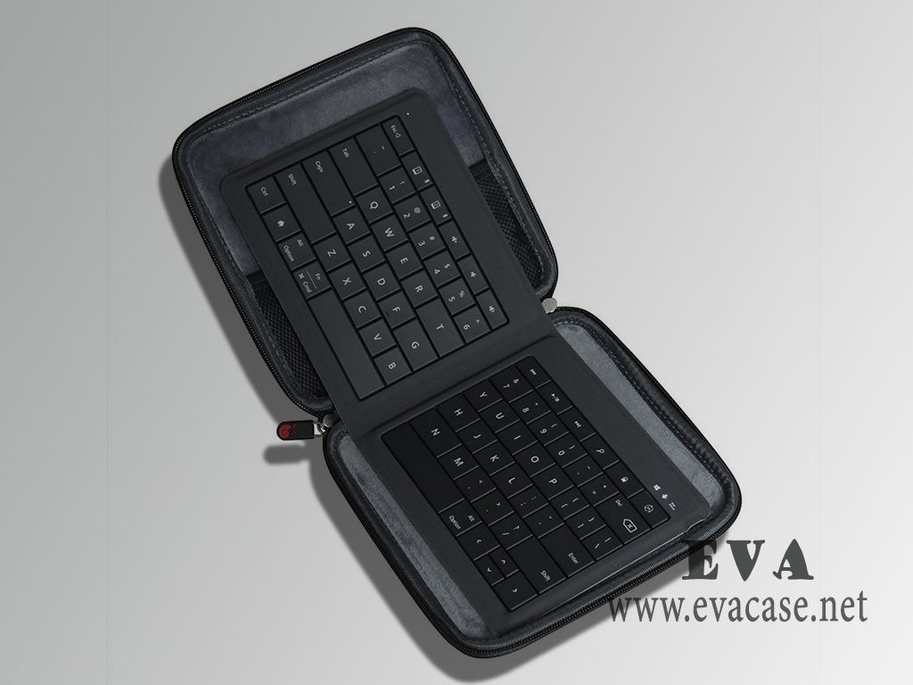 Universal foldable bluetooth keyboard carrying bag pouch case with plastic piping