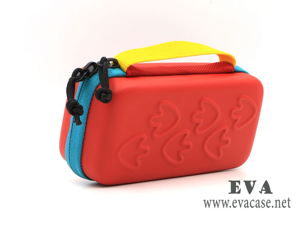 CHUMS custom engraved sunglasses case with lanyard pullers