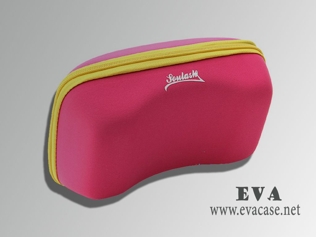 SOULASH ski goggle carrying case slim compact design