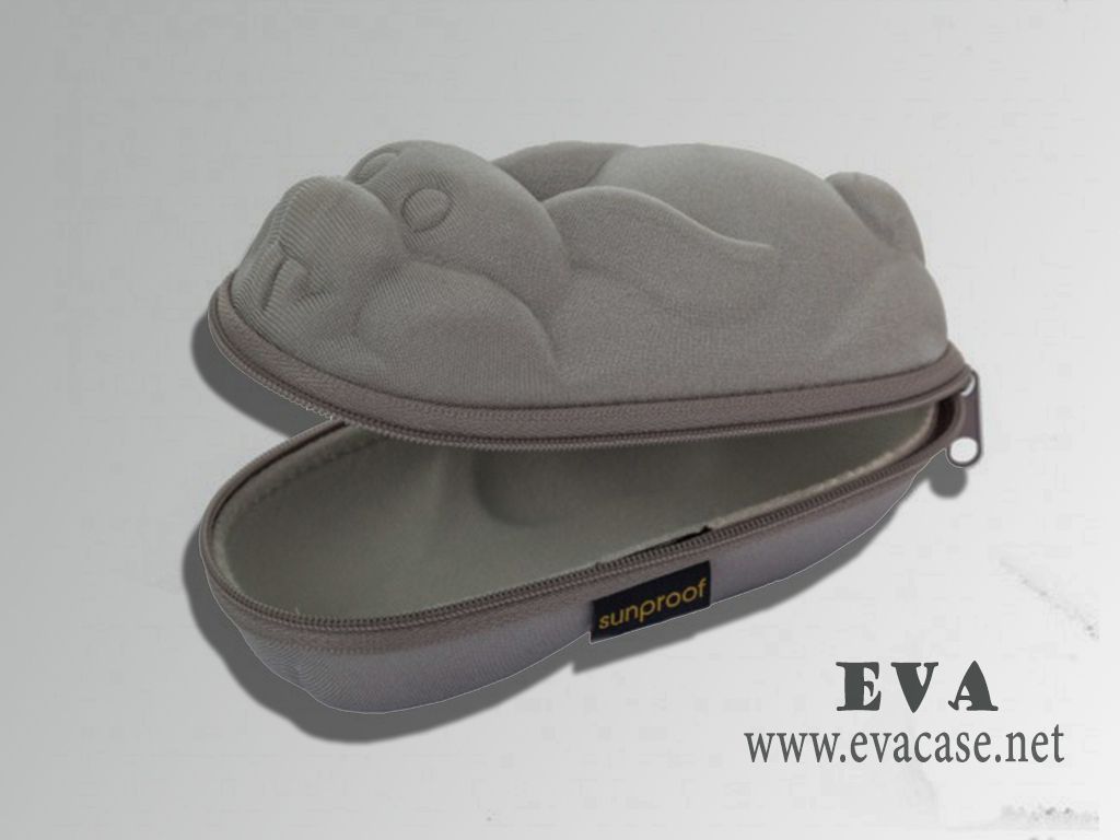 SUNPROOF EVA swim goggle travel hard case zipper opened