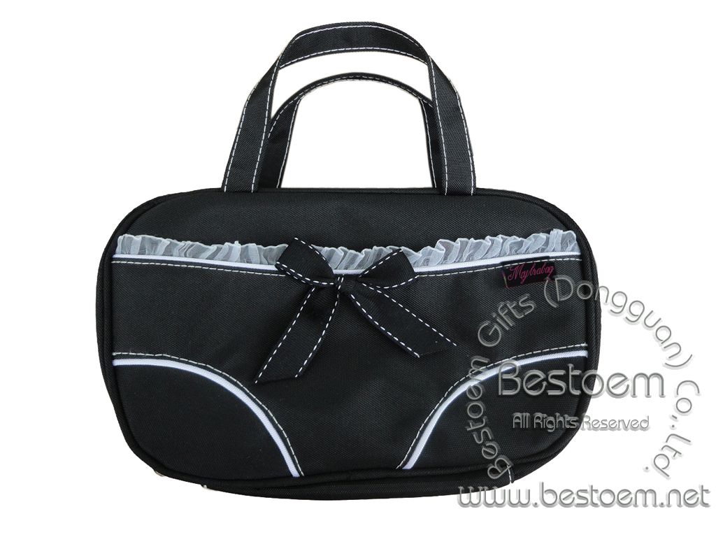 Waterproof nylon underwear bag for travelling in black