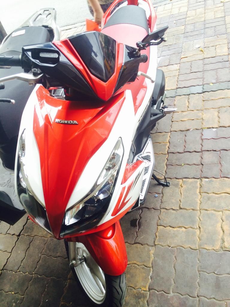 cần bán gấp air blade sporty 2013 đỏ đen trắng xe leng keng - 1