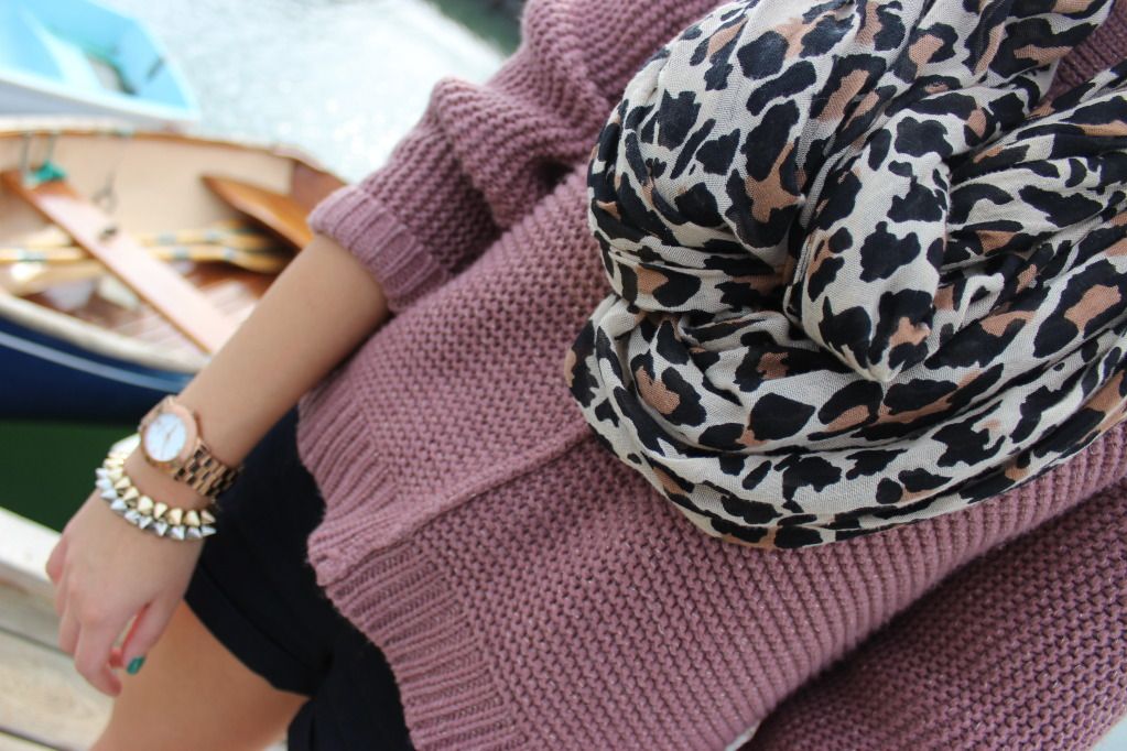 leopard print scarf, animal print scarf, sweater, blogger