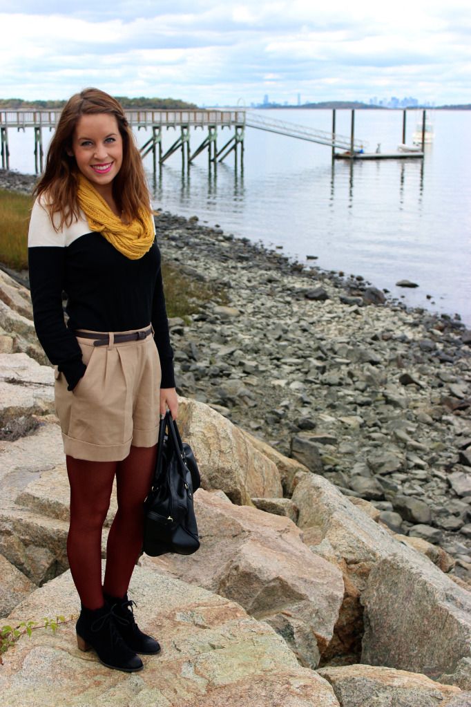 style tab, blogger, booties, boots with tights,
