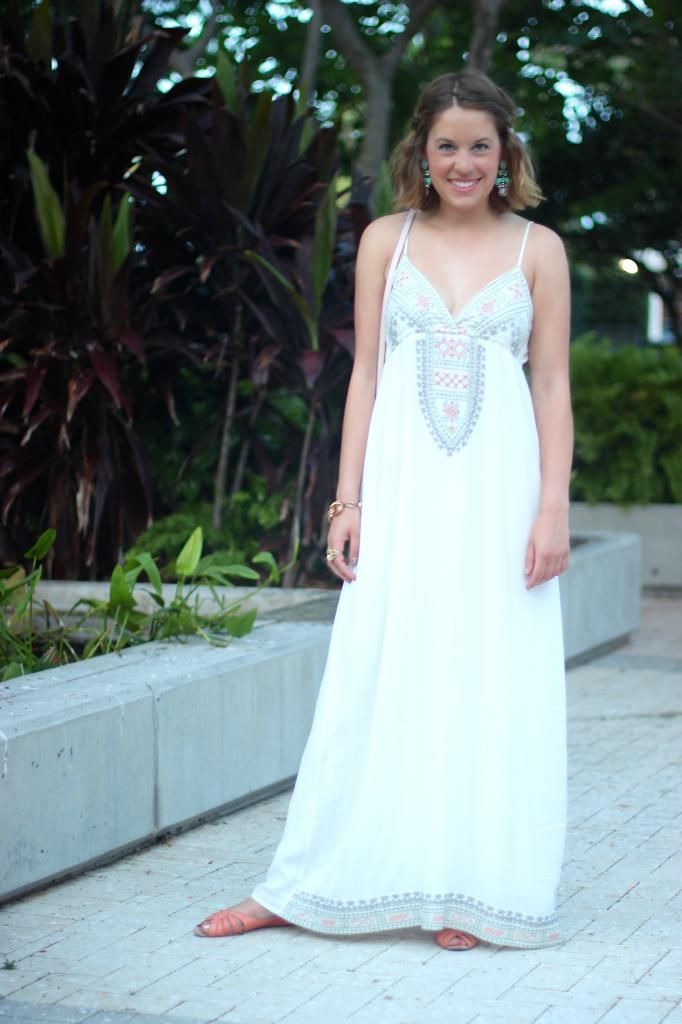 style tab, style blogger, boston blogger, west palm beach, embroidered maxi dress