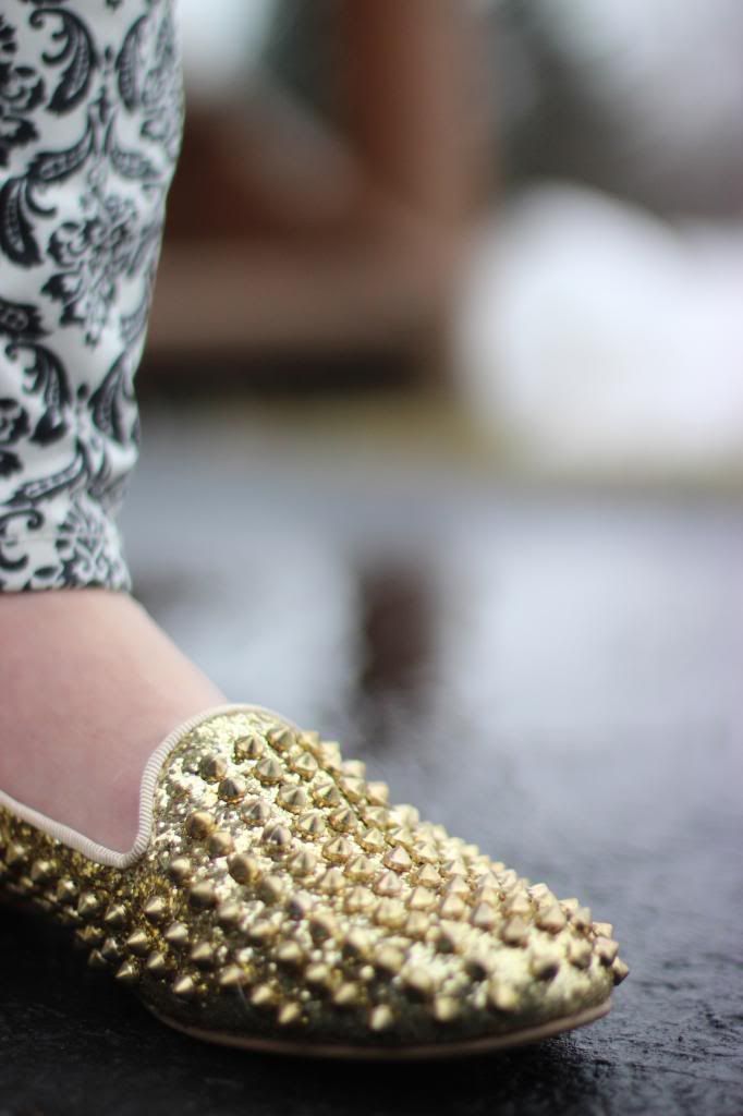 studded loafers, steve madden, gold loafers, style tab, blogger, fashion, shoes,