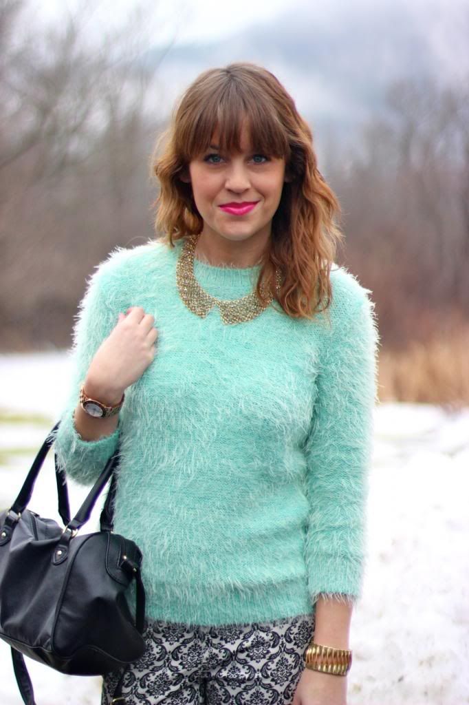 style tab, blogger, fashion, furry sweater, collar necklace, forever 21, bangs,