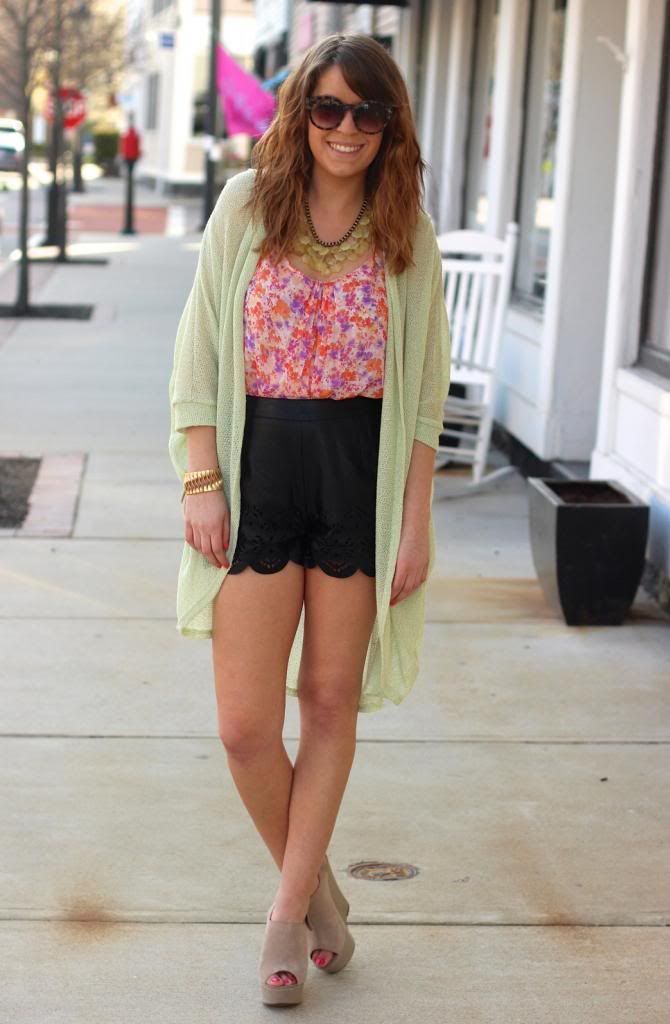 style tab, fashion, lulus, scalloped shorts, blogger, spring outfit, nordstrom, cocoon sweater, oversized sweater