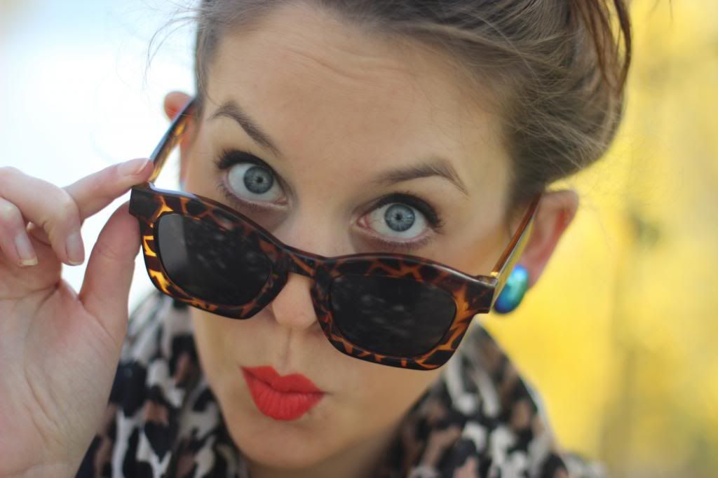 nyx matte lipstick, beauty, style tab, tortoise shell sunglasses, fashion