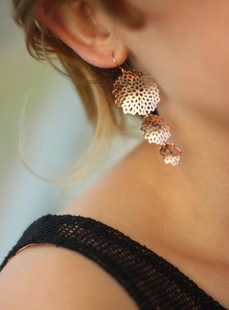 style tab, fashion blogger, boston blogger, chloe and isabel earrings