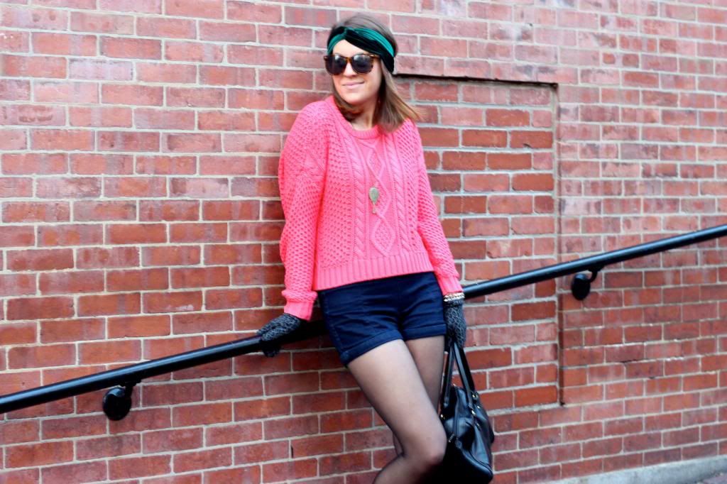 style tab, fashion blogger, boston blogger, winter outfit, turban headband, sweater and shorts