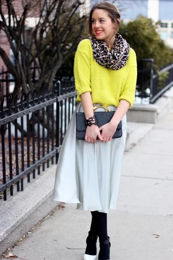 style tab, fashion blogger, boston blogger, metallic, trend, midi skirt
