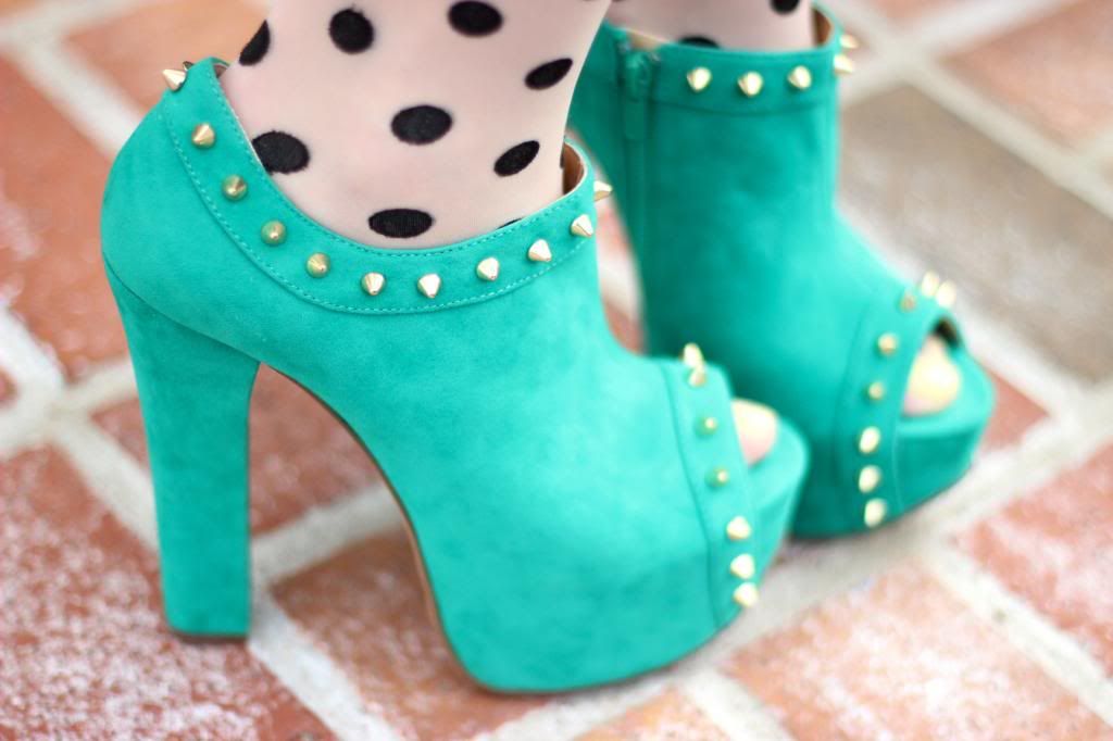 Luichiny shoes, St. Louis, aqua, studded booties, shoes, style tab