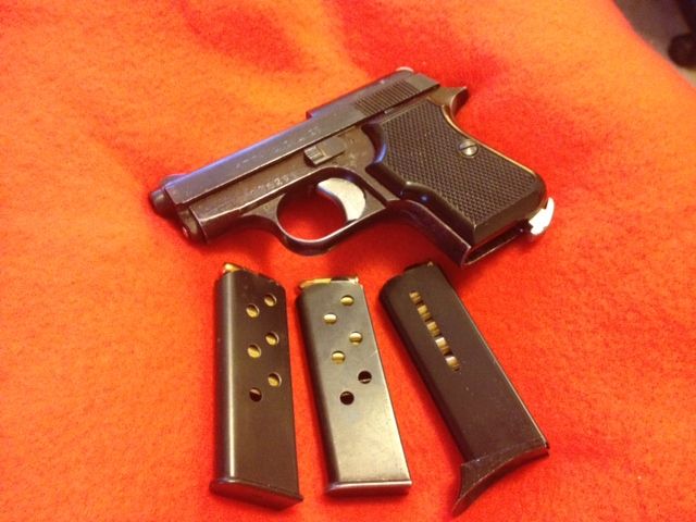 F.I.E. Titan .25 auto - Semi-Auto Handguns