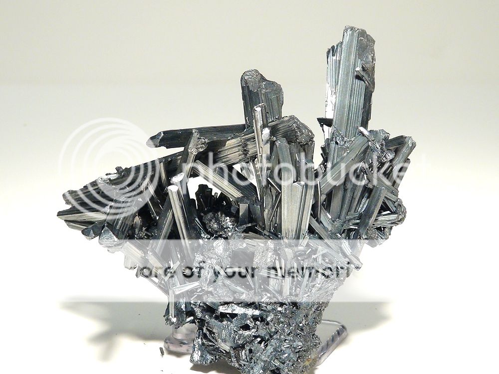 STIBNITE CLUSTER   HUNAN PRIVINCE   CHINA   FLOATER